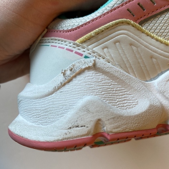 Breath Walker tennis shoes runners Sz 4.5 womens or kids - Picture 4 of 5